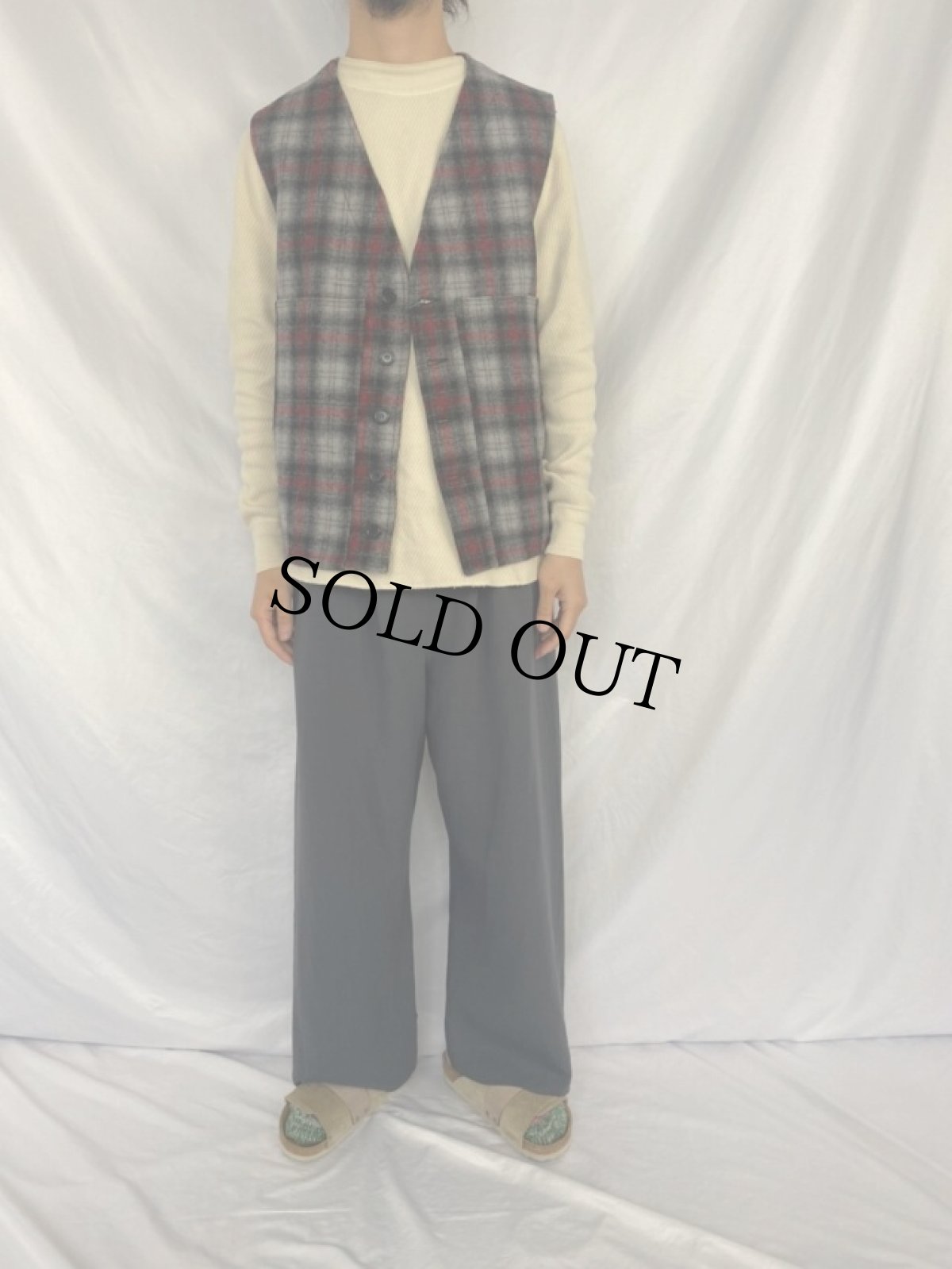 画像2: FILSON オンブレーチェック柄 マッキーノウールベスト (2)