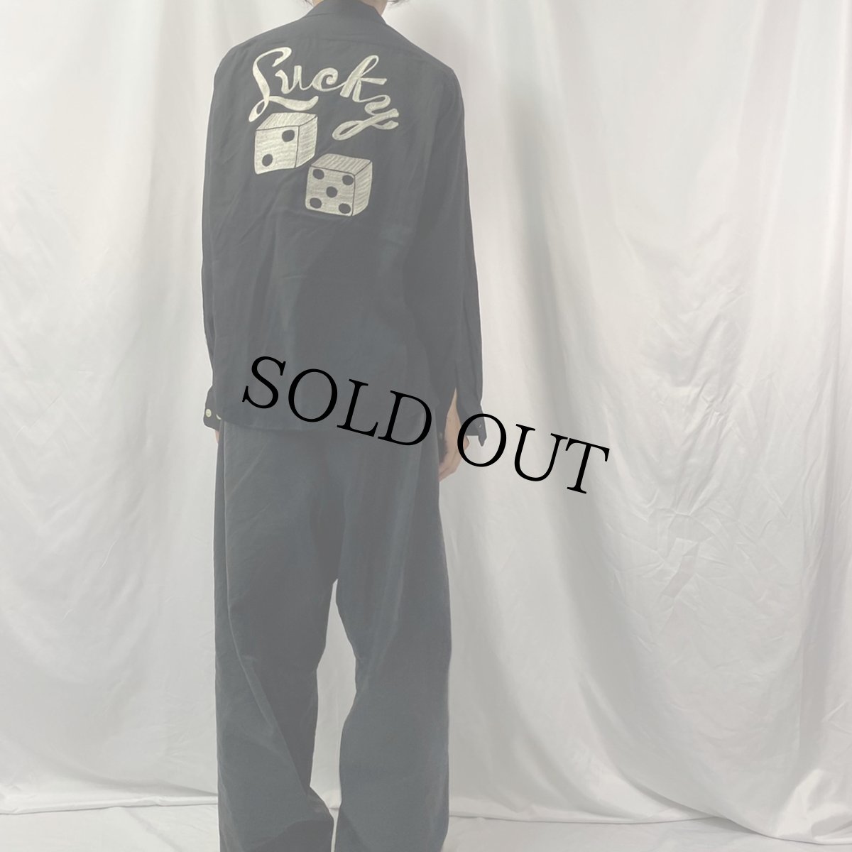 画像4: 50's King Louie "Lucky Seven" ダイス柄 チェーン刺繍 オープンカラーレーヨンシャツ ML (4)