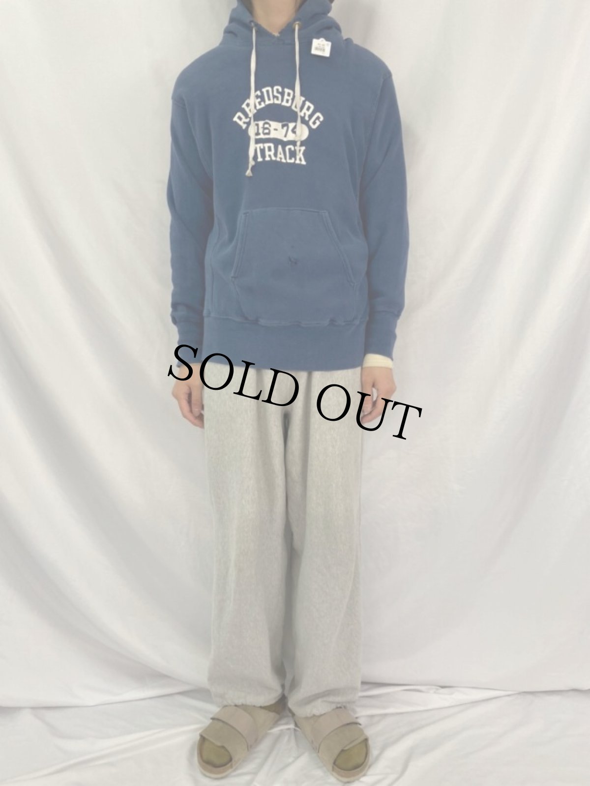 画像2: 70's Champion REVERSE WEAVE USA製 単色タグ "REEDSBURG TRACK" フーディー (2)