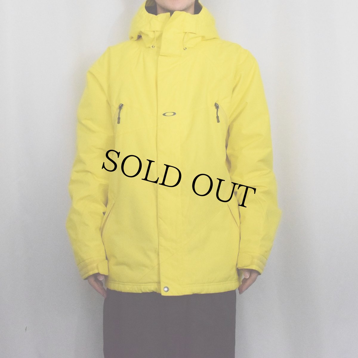 画像2: OAKLEY "LOOSE FIT" Thinsulate 中綿入り ナイロンマウンテンパーカー M (2)