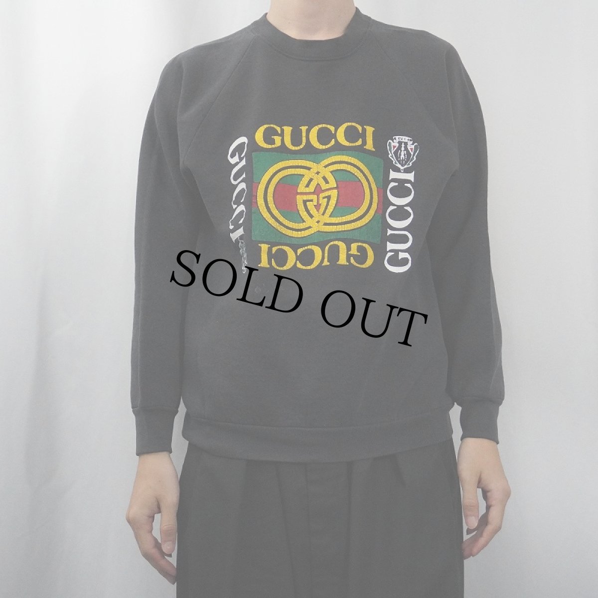 画像2: 90's USA製 ブート GUCCI ロゴプリントスウェット BLACK L (2)