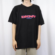 画像2: 90's DKNY TECH USA製 ロゴプリントTシャツ BLACK (2)