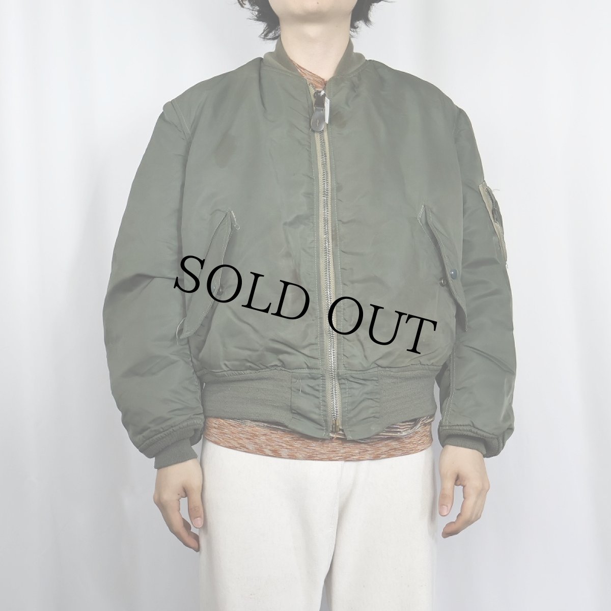 画像2: 民間品 80's〜  ALPHA INDUSTRIES,INC. MA-1 フライトジャケット MEDIUM (2)