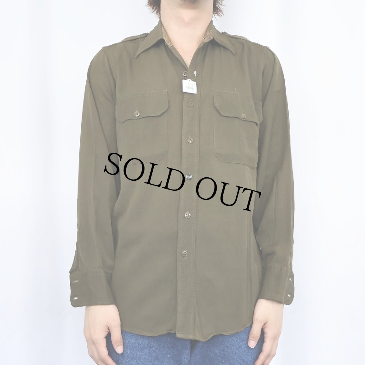 画像2: 【SALE】 40's Manhattan チンスト&エポレット付き レーヨンシャツ (2)