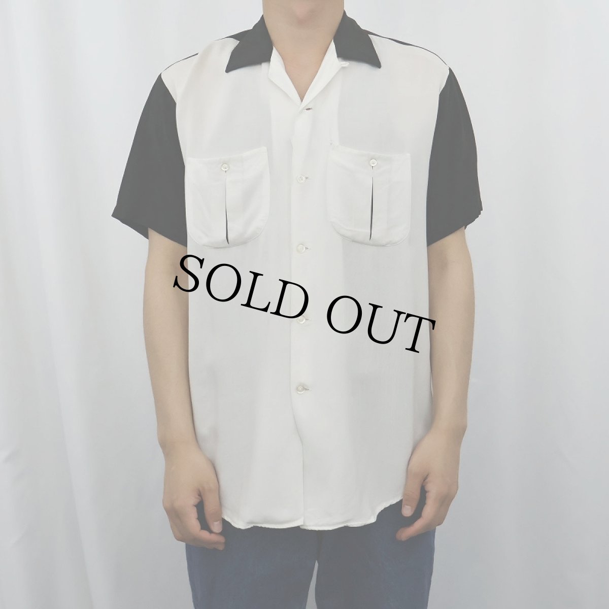 画像2: 60's OLYMPIAN "JULES LUCAS" チェーン刺繍 レーヨンボーリングシャツ M (2)