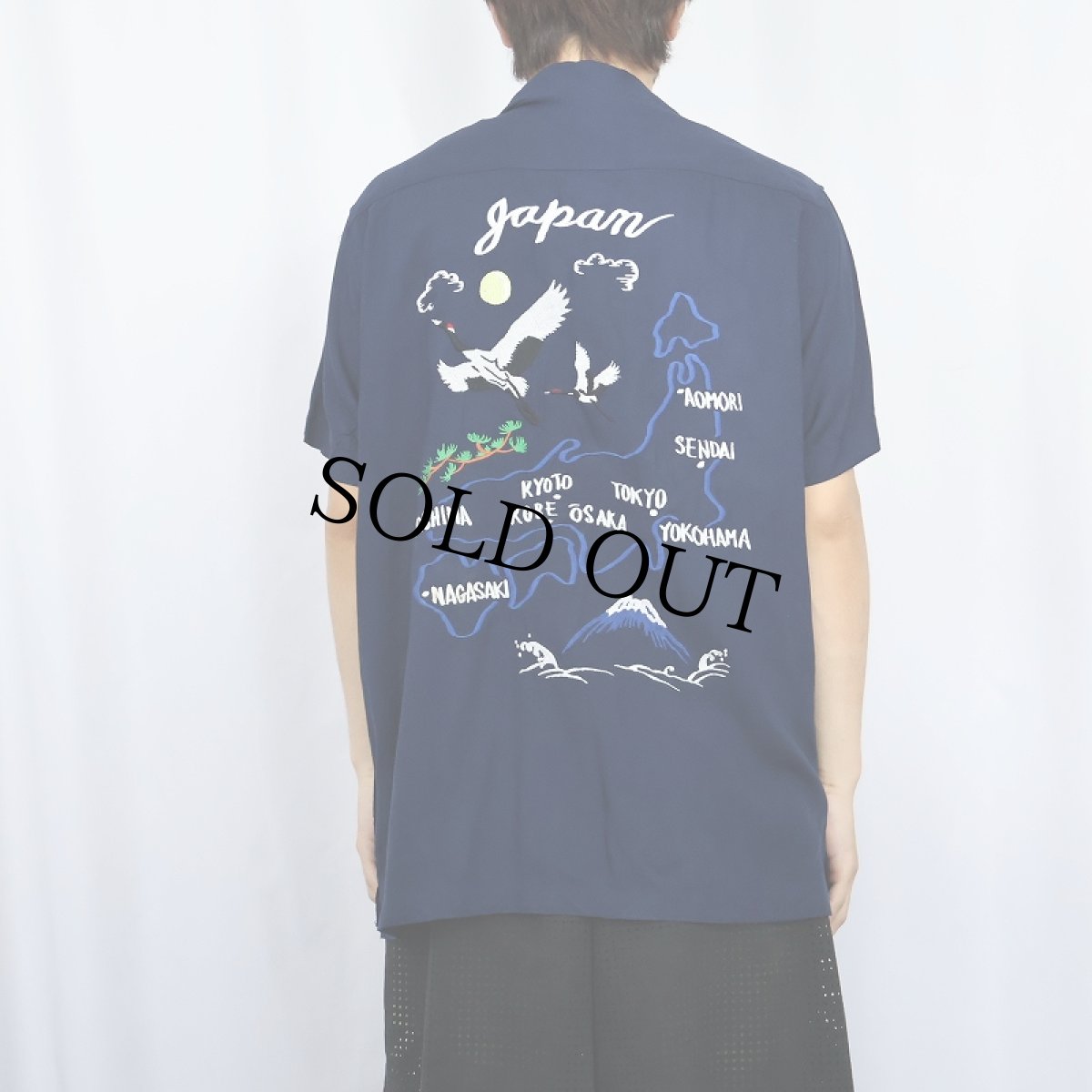 画像4: "Japan" スーベニア刺繍 レーヨンオープンカラーシャツ L (4)