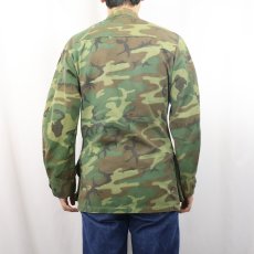 画像3: 60's U.S.ARMY ERDL迷彩 "グリーンリーフ" ファティーグジャケット SMALL-SHORT (3)