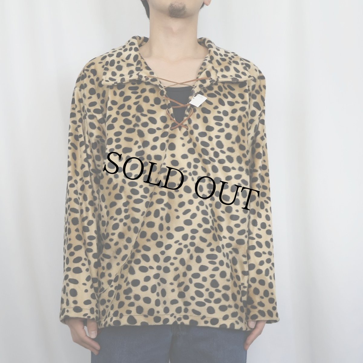 画像2: 90's GOLD RIDER USA製 レオパード柄 フェイクファープルオーバーシャツ (2)