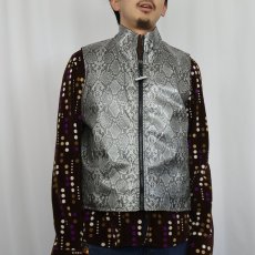画像2: パイソン柄 フェイクレザー×フリース リバーシブルベスト L (2)