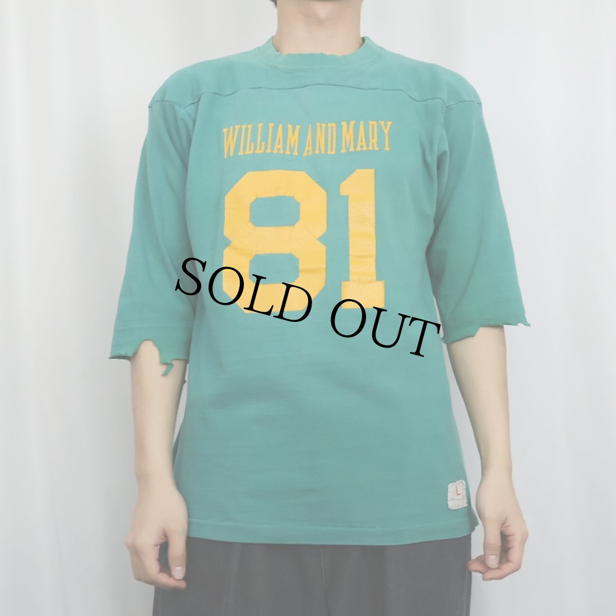 画像2: 70's〜 Champion USA製 "WILLIAM AND MARY" フットボールTシャツ L (2)