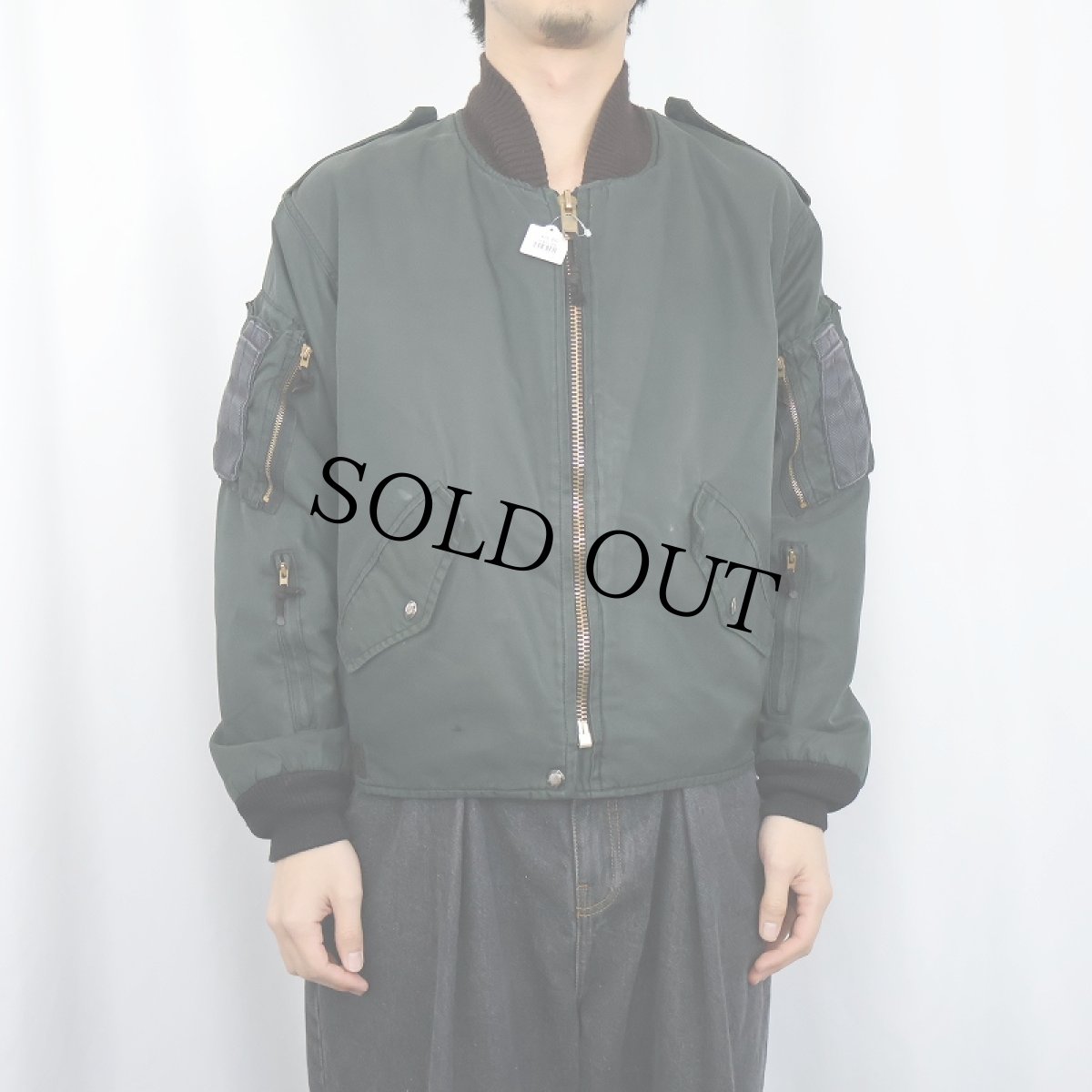 画像2: 80's ROYAL CANADIAN AIR FORCE "CAF GREEN" フライトジャケット SIZE6637 (2)