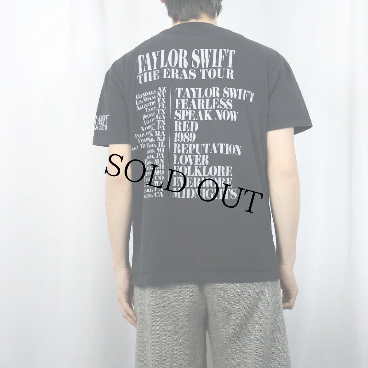 画像3: TAYLOR SWIFT "THE ERAS" シンガーソングライター ツアープリントTシャツ BLACK L (3)
