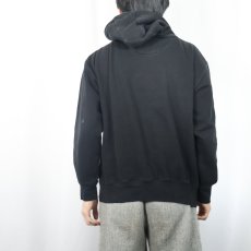 画像3: Billie Eilish "When We All Fall Asleep, Where Do We Go?" ミュージシャンフォトプリント スウェットフーディー BLACK M (3)