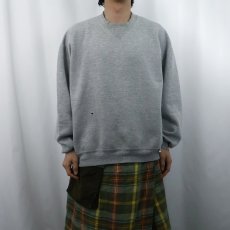 画像2: 90's RUSSELL ATHLETIC USA製 前V 無地スウェット XL  (2)