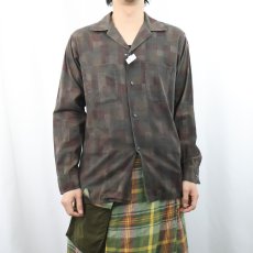 画像2: 60's SLIM and TRIM USA製 3点留め 総柄コットンボタンダウンシャツ M (2)