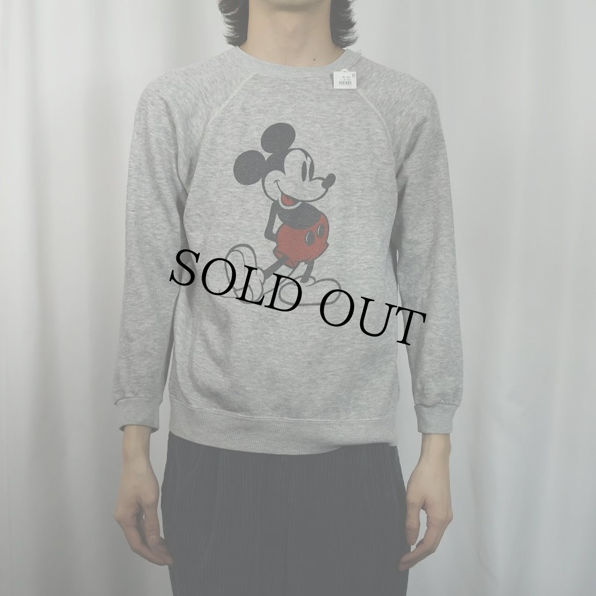 画像2: 80's Disney MICKEY MOUSE 白靴ミッキー キャラクタープリントラグランスウェット (2)