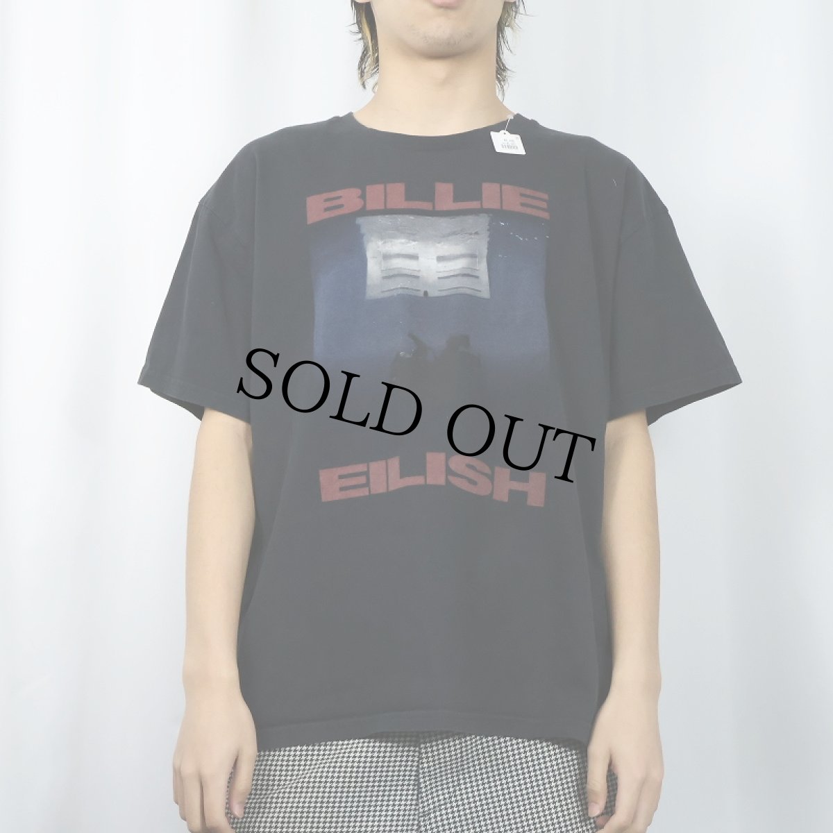 画像2: Billie Eilish "HIT ME HARD AND SOFT" ミュージシャン アルバムプリントTシャツ BLACK XXL (2)