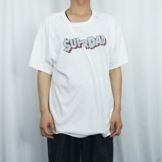 画像2: SUPERDAD コメディ映画プリントTシャツ XL (2)