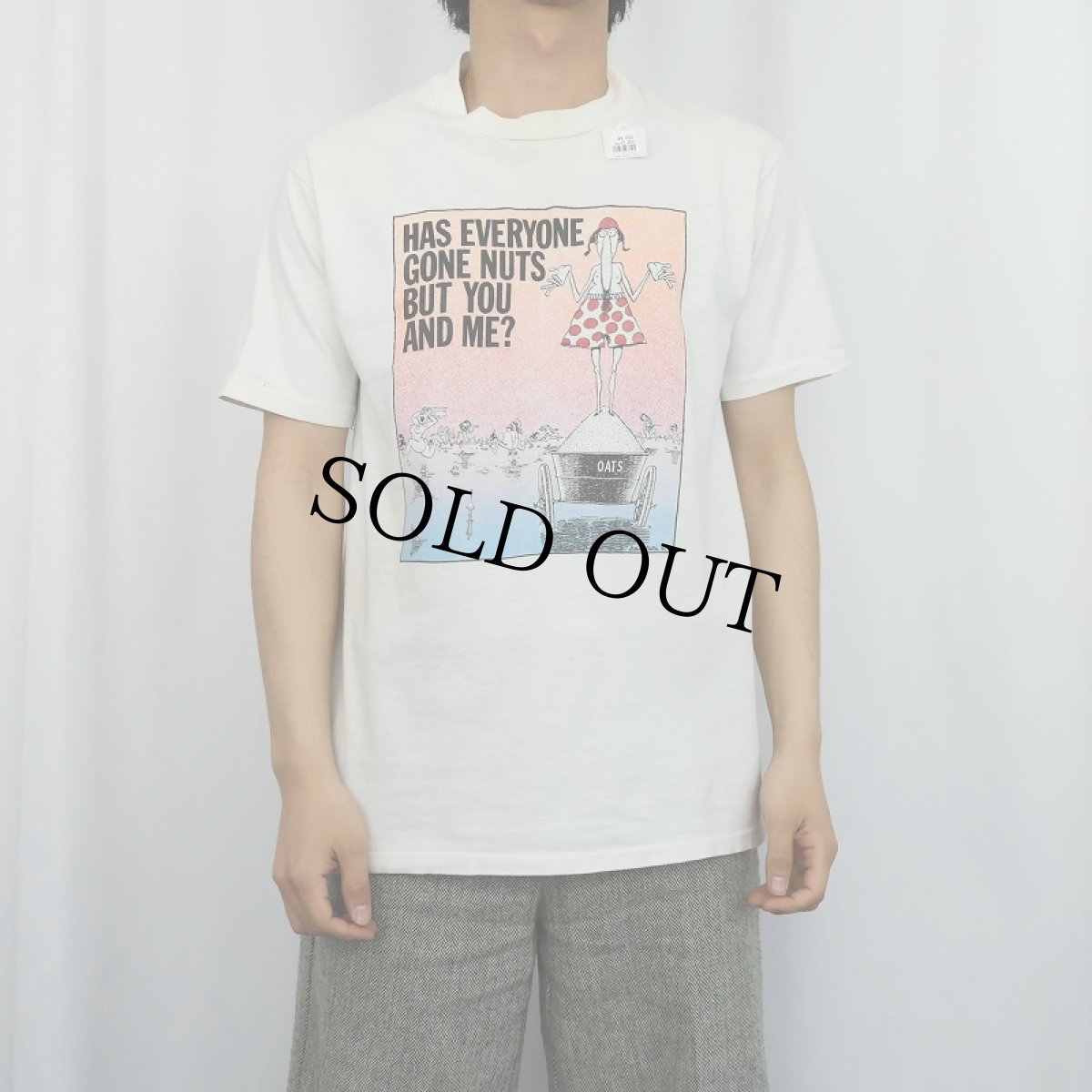 画像2: 90's Gilbert Shelton USA製 "HAS EVERYONE..." シュールイラスト プリントTシャツ M (2)