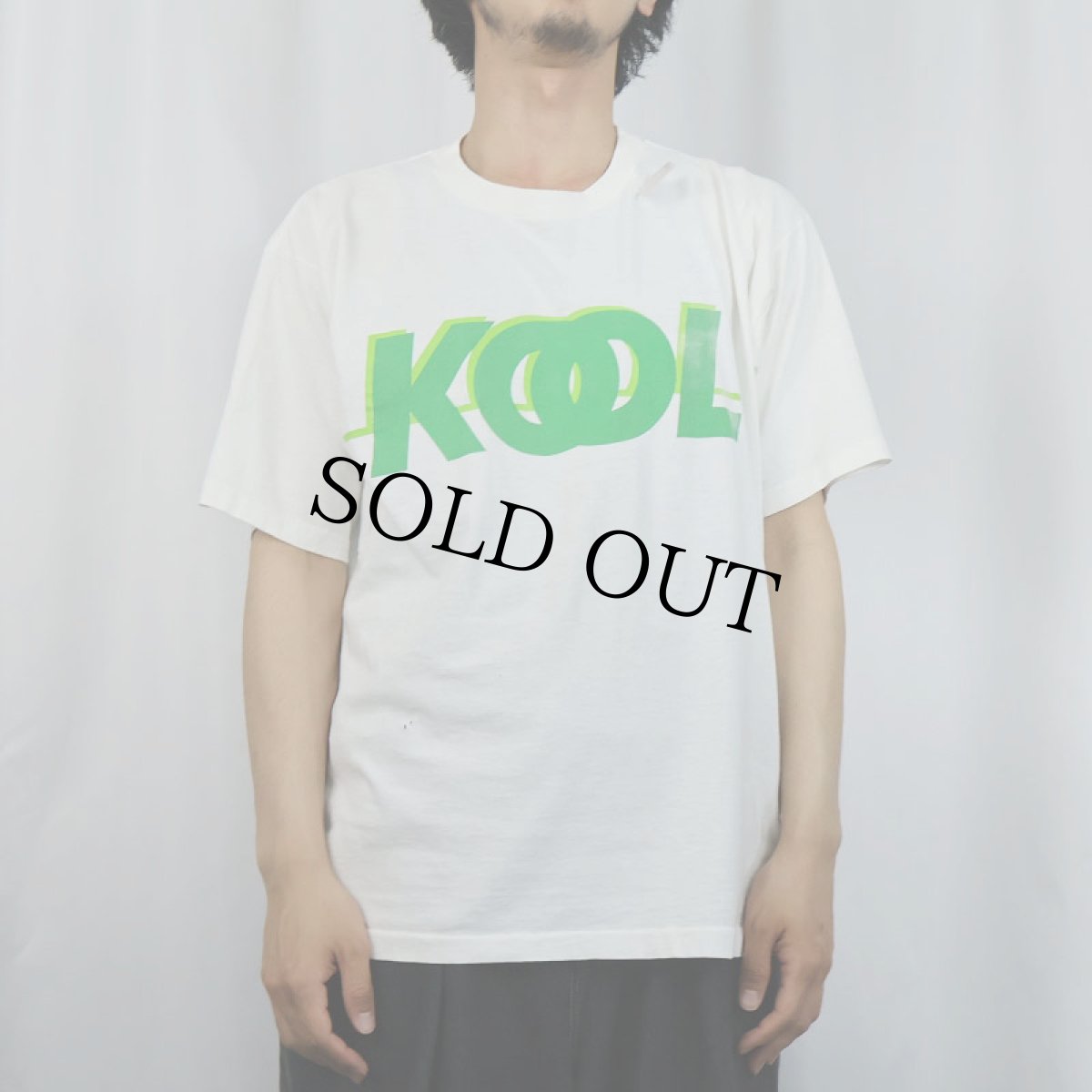 画像2: 90's KOOL USA製 タバコブランド プリントTシャツ L (2)
