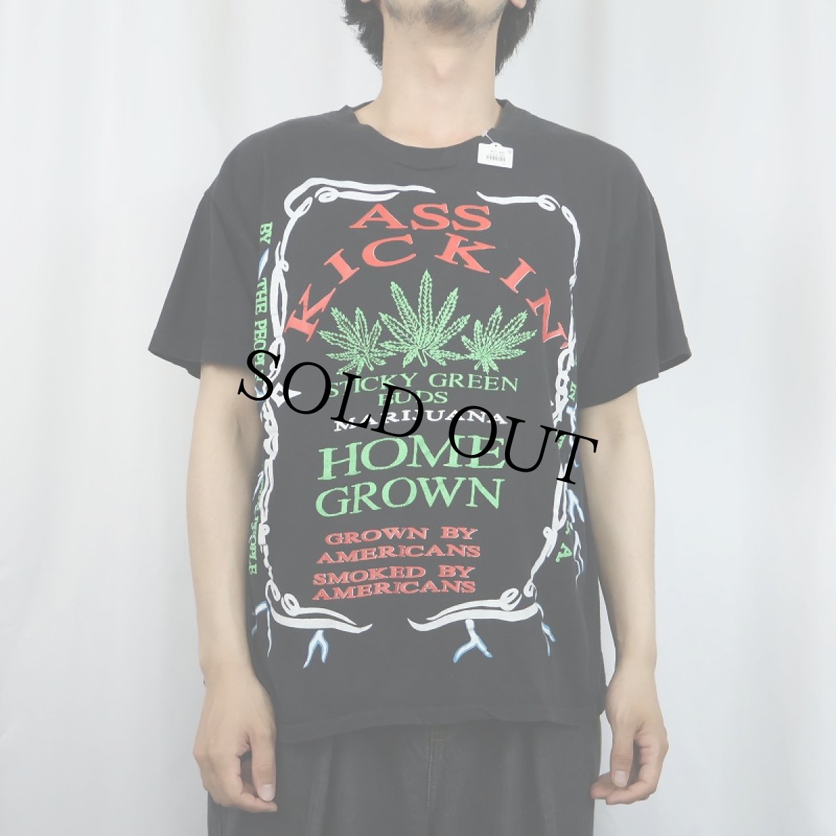 画像2: 90's ASS KICKIN' HOME-GROWN ガンジャ パロディプリントTシャツ BLACK (2)