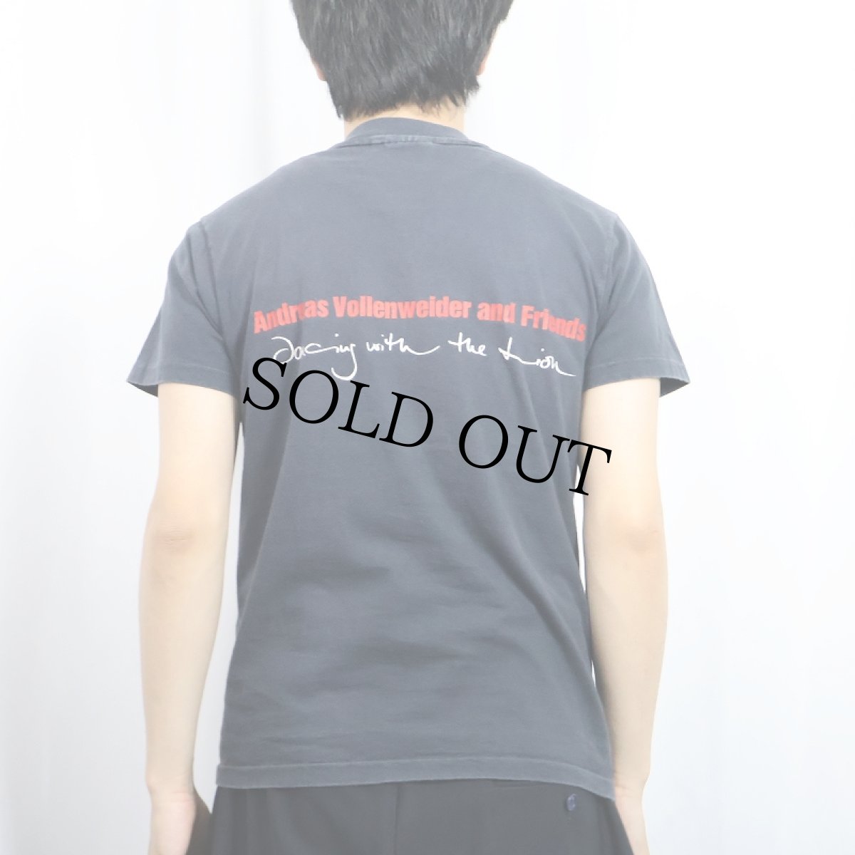 画像4: 80〜90's Andreas Vollenweider USA製 "Dancing with the Lion" ハープ奏者 アルバムプリントTシャツ BLACK M (4)