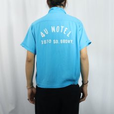 画像4: 60's NAT NAST "4U MOTEL" チェーン刺繍 レーヨンボウリングシャツ S (4)