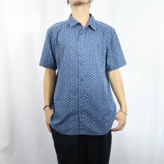 画像2: 2019SS Patagonia "ORGANIC COTTON" 総柄コットンシャツ L (2)