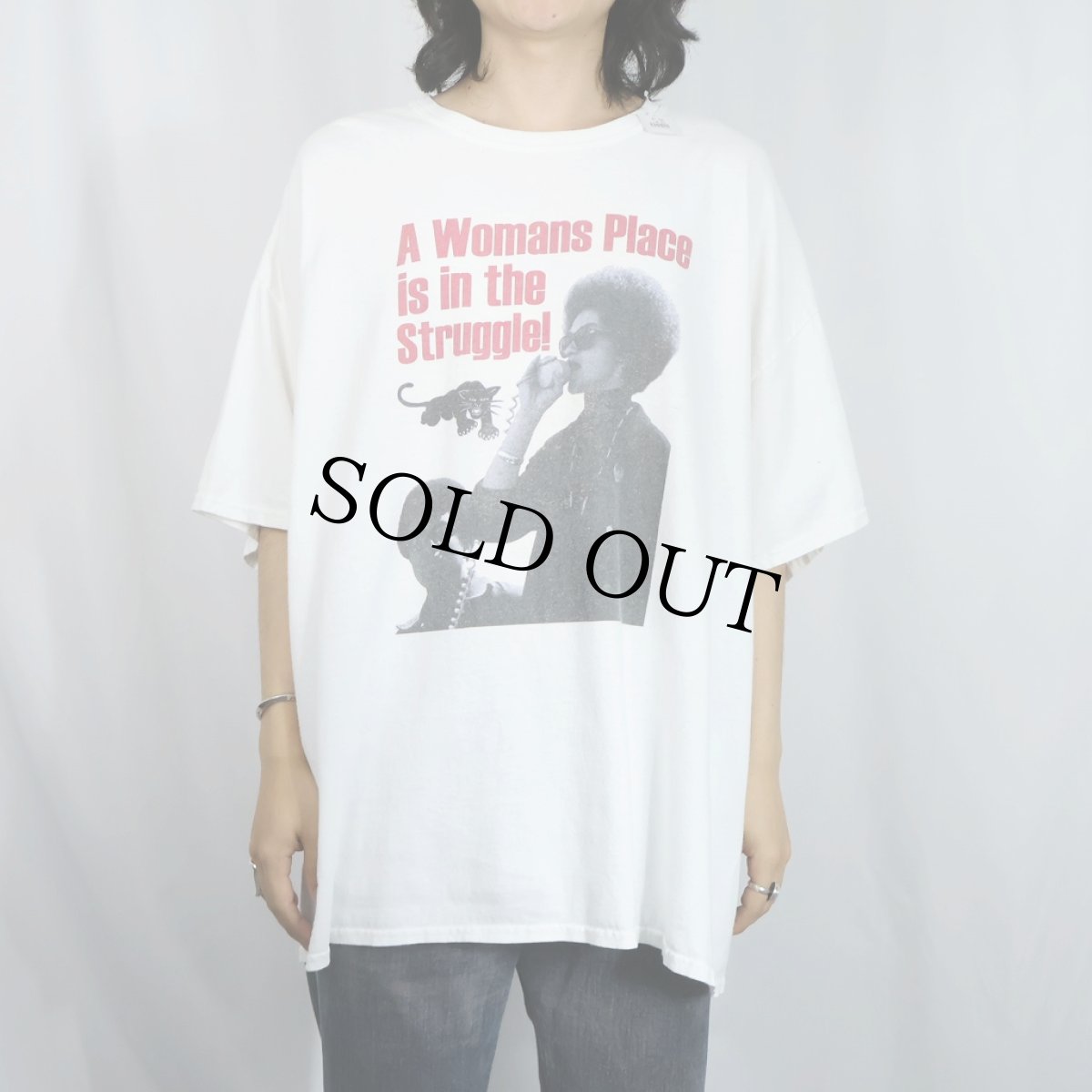 画像2: Angela Davis "A Womans Place is in the struggle!" 社会活動家 プリントTシャツ (2)