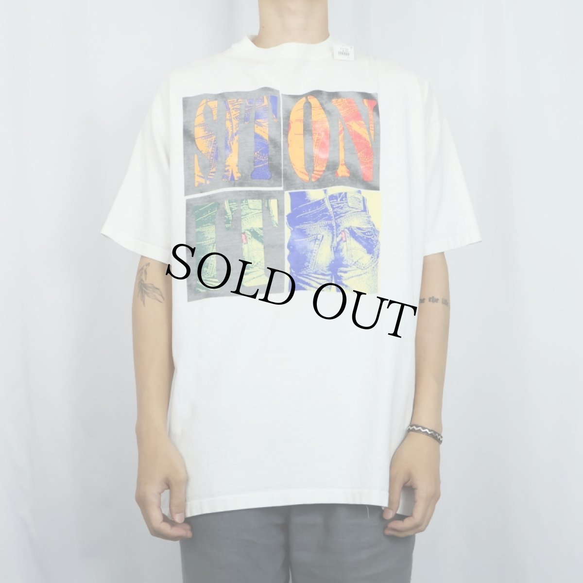 画像2: 90's Levi's USA製 "SIT ON IT" プリントTシャツ XL (2)