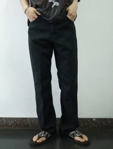 画像1: 90's Wrangler USA製 ランチャードレスジーンズ BLACK W33 (1)