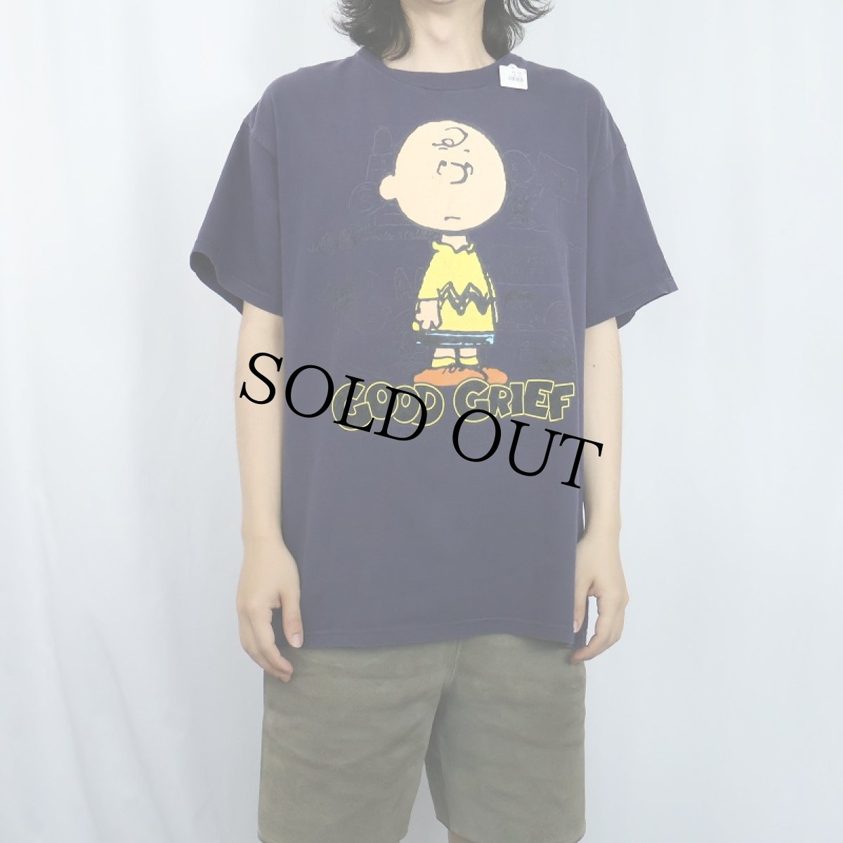 画像2: Charlie Brown "GOOD GRIEF" キャラクター フロッキープリントTシャツ NAVY L (2)