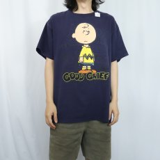 画像2: Charlie Brown "GOOD GRIEF" キャラクター フロッキープリントTシャツ NAVY L (2)
