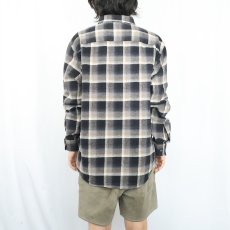 画像3: PENDLETON オンブレーチェック柄 ボタンダウン ライトネルシャツ L (3)