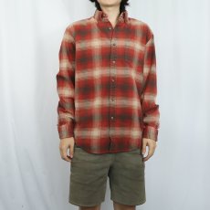 画像2: PENDLETON オンブレーチェック柄 ボタンダウン ライトネルシャツ M (2)