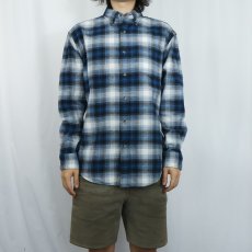 画像2: PENDLETON オンブレーチェック柄 ボタンダウン ライトネルシャツ L (2)