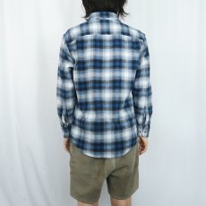 画像3: PENDLETON オンブレーチェック柄 ボタンダウン ライトネルシャツ M (3)