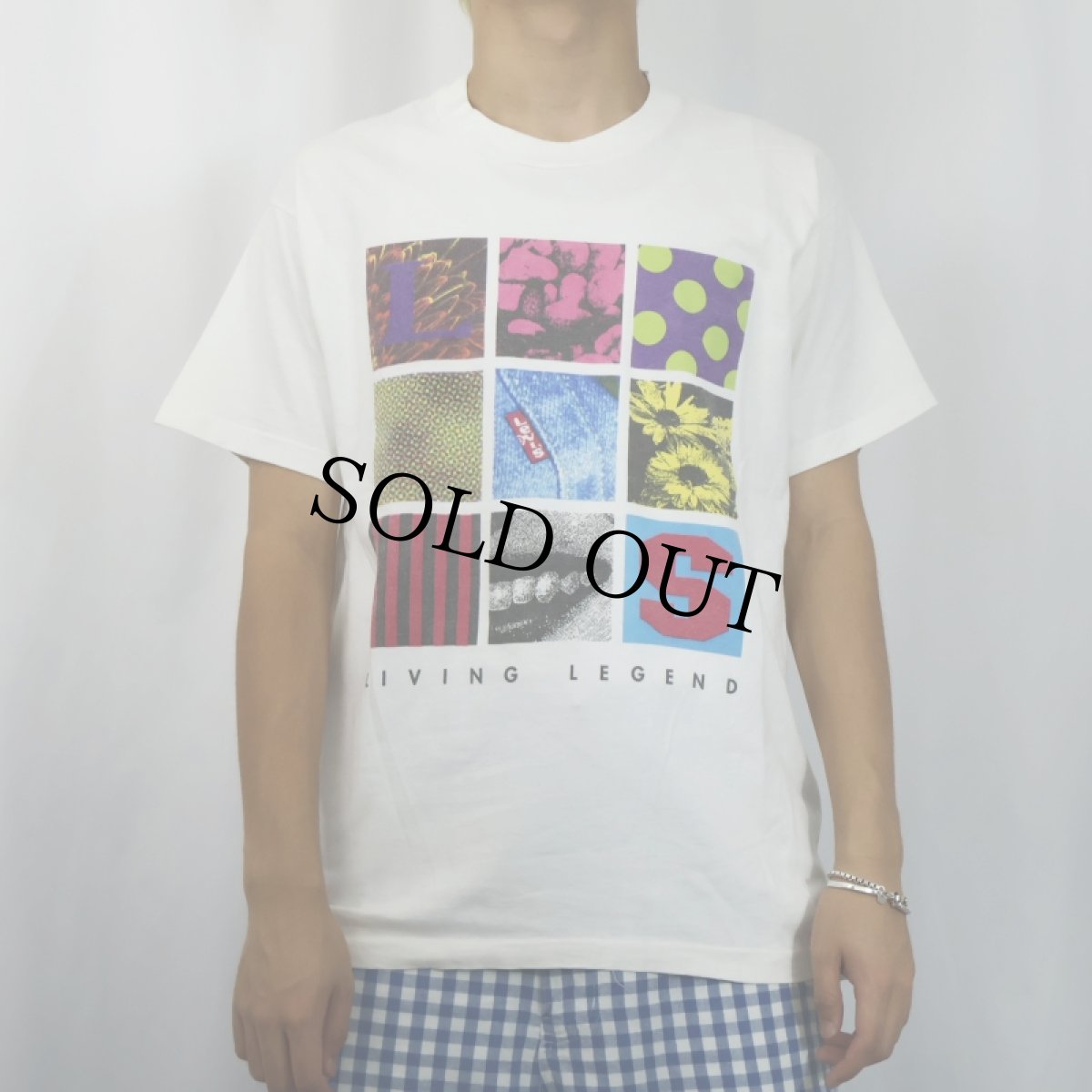 画像2: 90's Levi's USA製 "LIVING LEGEND" ポップアート プリントTシャツ (2)