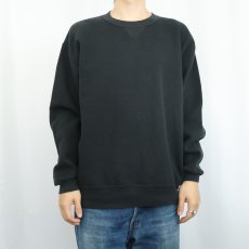 画像2: 90's RUSSELL ATHLETIC USA製 前V 無地スウェット BLACK XL (2)