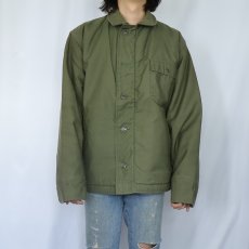 画像2: 80's U.S.NAVY A-2 デッキジャケット LARGE (2)