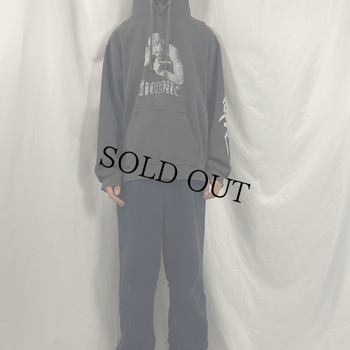 画像2: 2PAC "all eyez on me" フォトプリントスウェットフーディ XL (2)