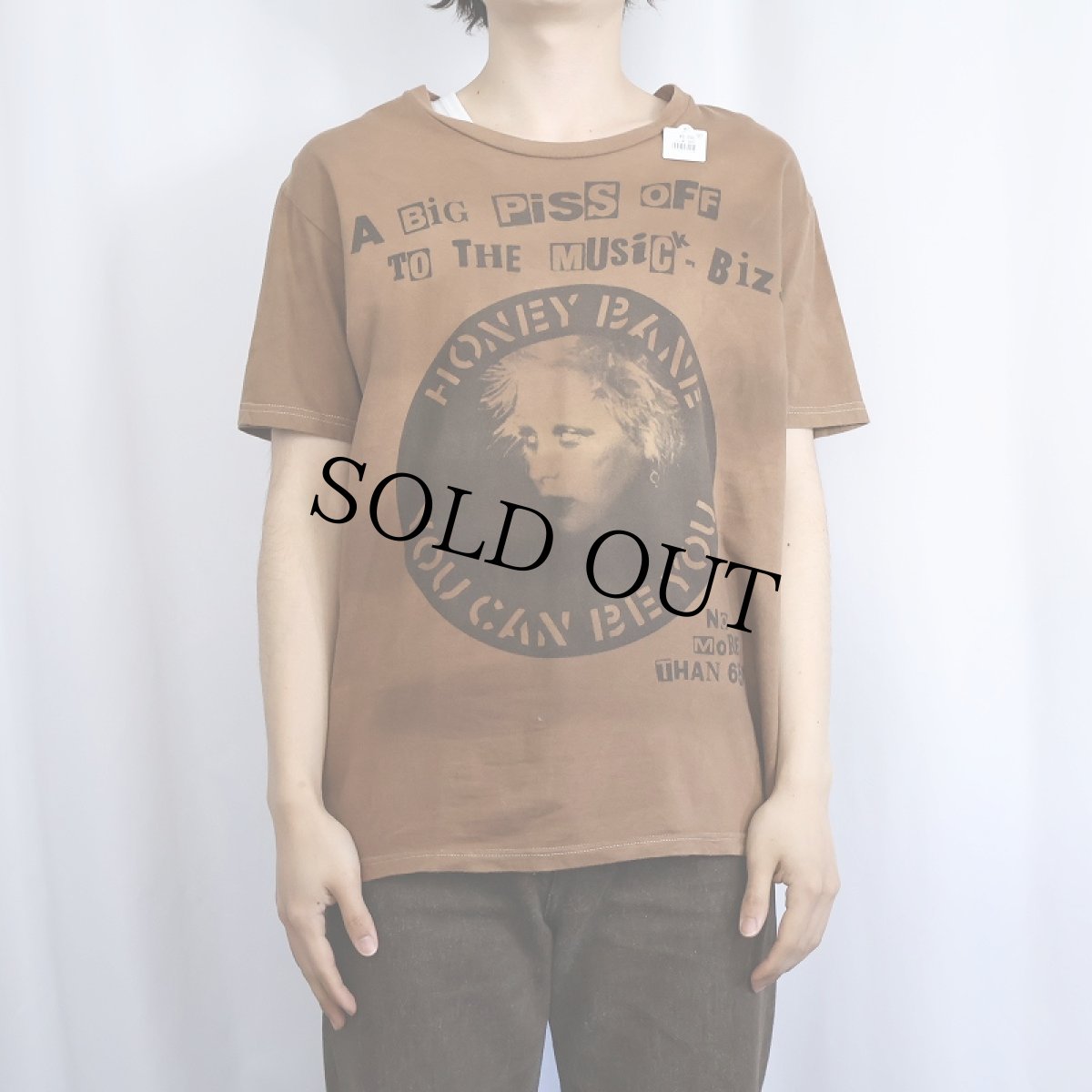 画像3: Honey Bane "A Big Piss Off to the Musick" パンク・ロック・シンガー プリントTシャツ (3)