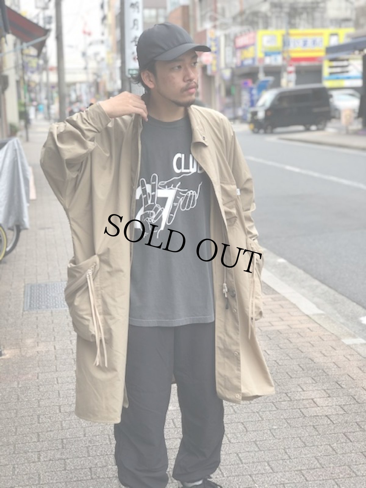 画像3: COMFY OUTDOOR GARMENT "RAIN FALLS PONCHO" BEIGE 【M】 (3)