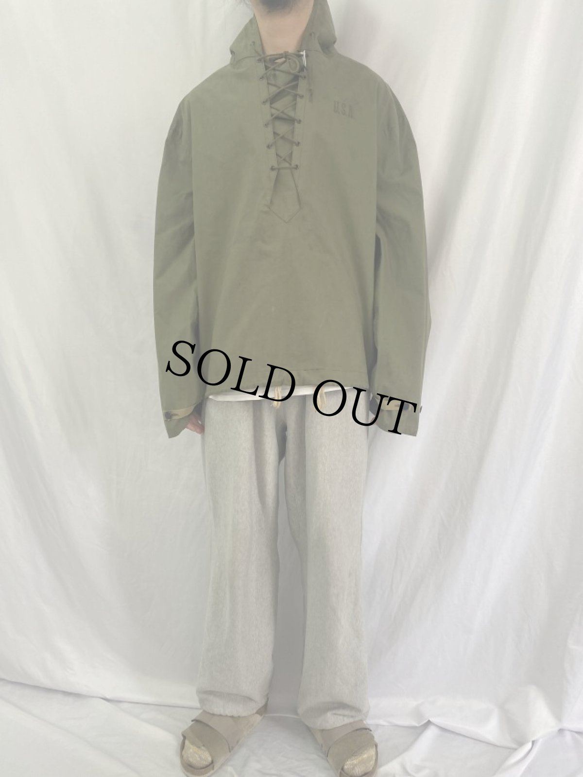 画像2: 40's U.S.NAVY デッキレインパーカー ステンシル入り LARGE (2)