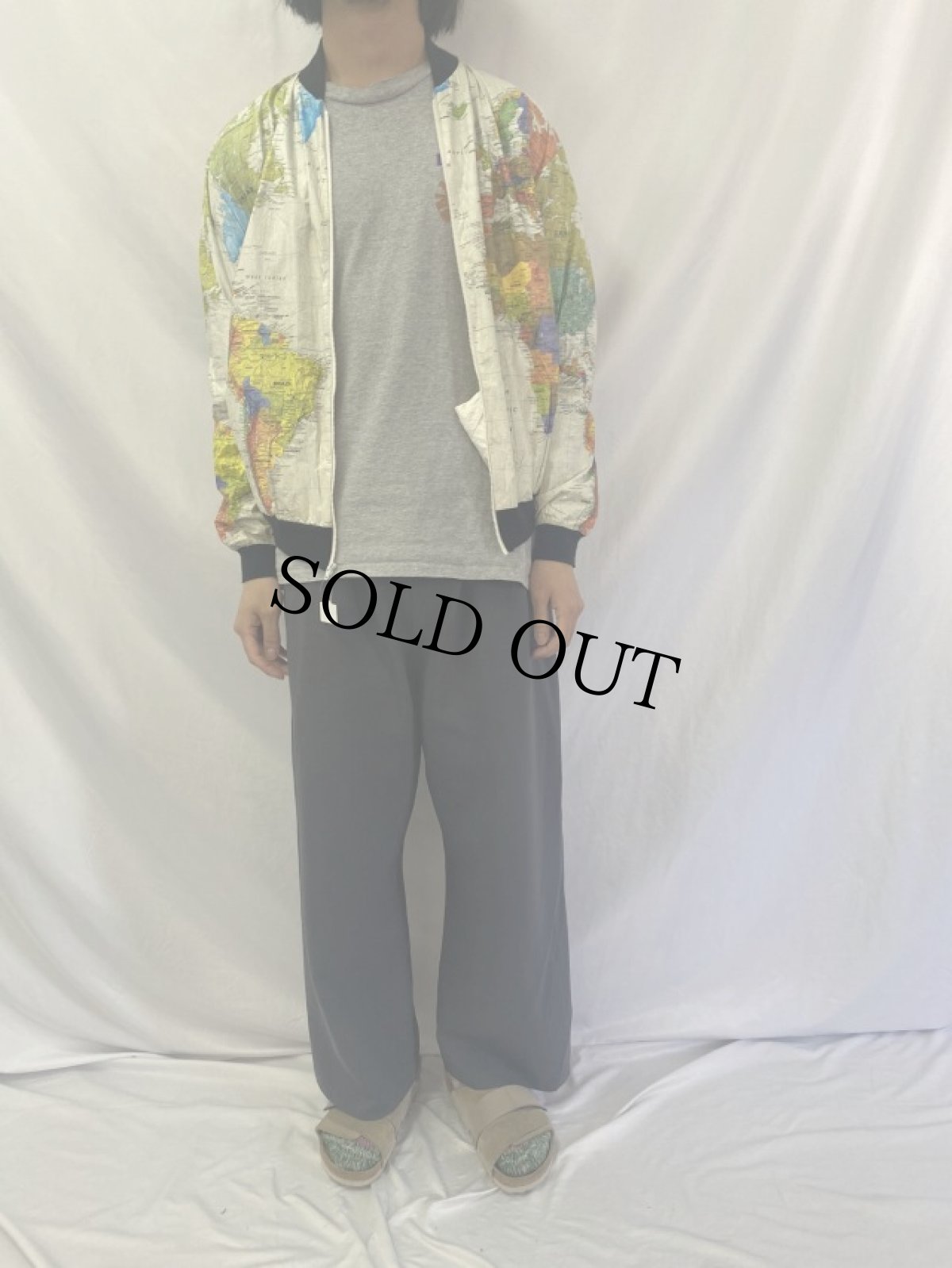 画像2: 90's 世界地図柄 ペーパージャケット M (2)