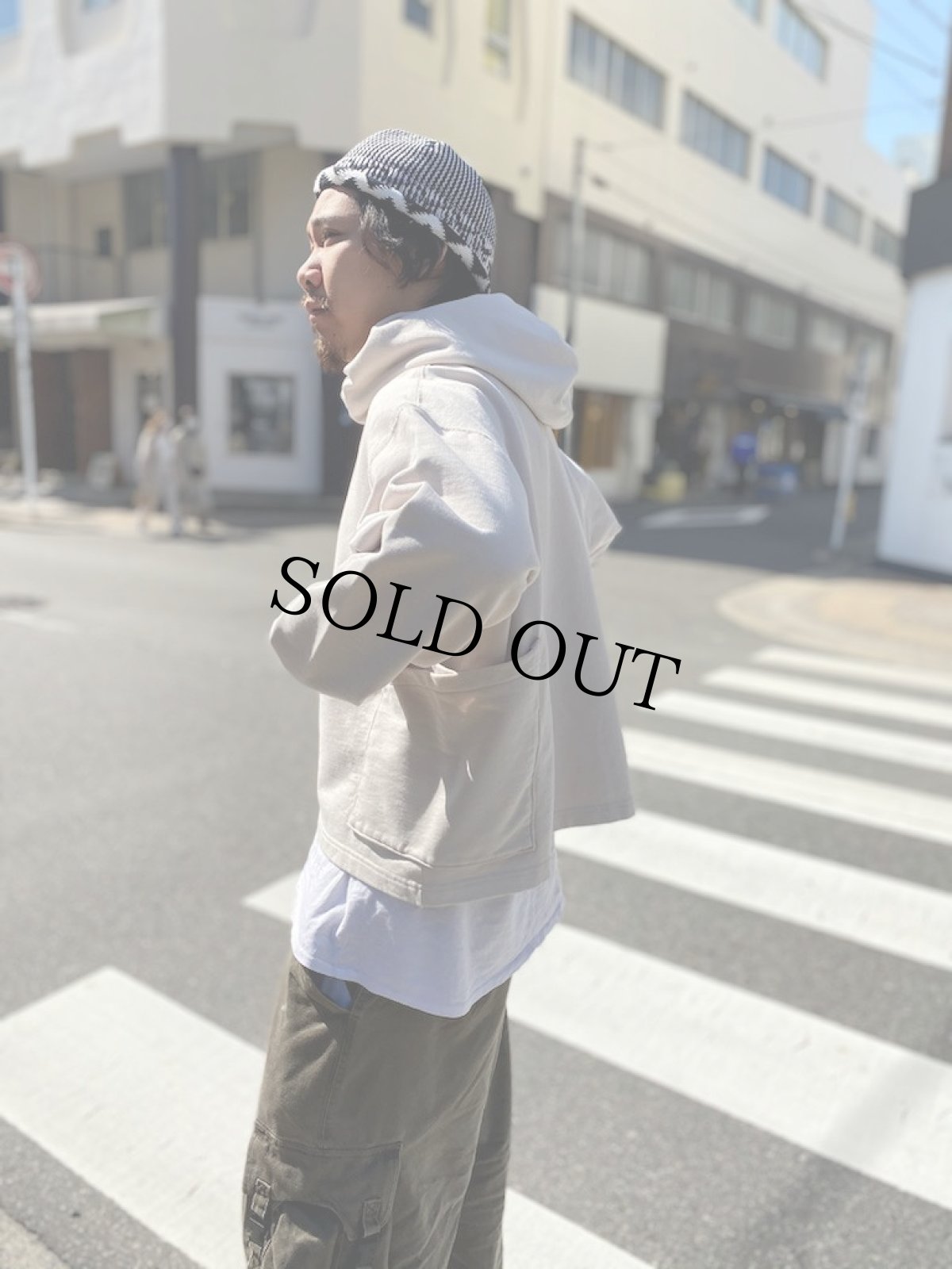 画像3: 【SALE】  GOFUKUSAY "CROSS POCKET FOODIE" L.BEIGE 【FREE SIZE】 (3)