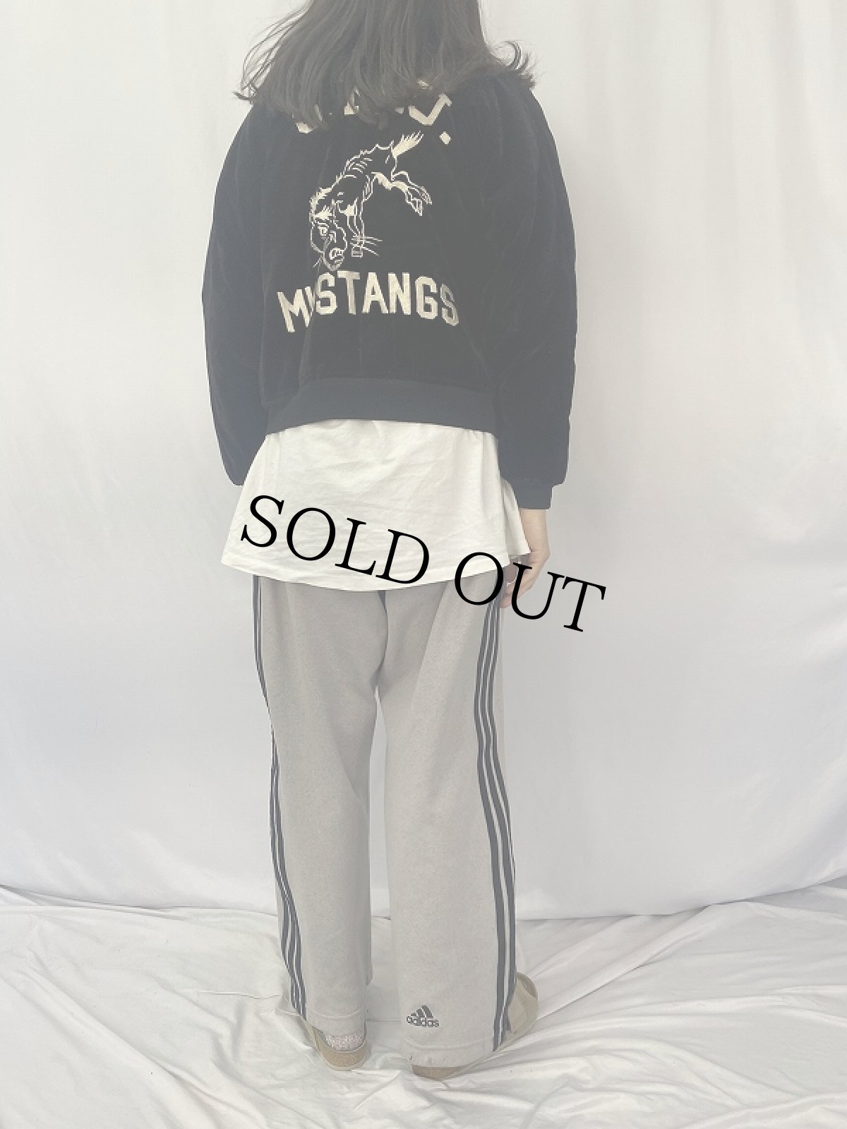 画像7: 50's "S.M.U. MUSTANGS ラブリー" 黒別珍×ホワイトサテン スカジャン (7)