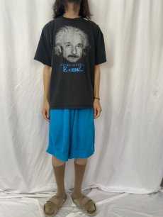 画像2: 90's Albert Einstein USA製 "E＝mc2" プリントTシャツ XL (2)