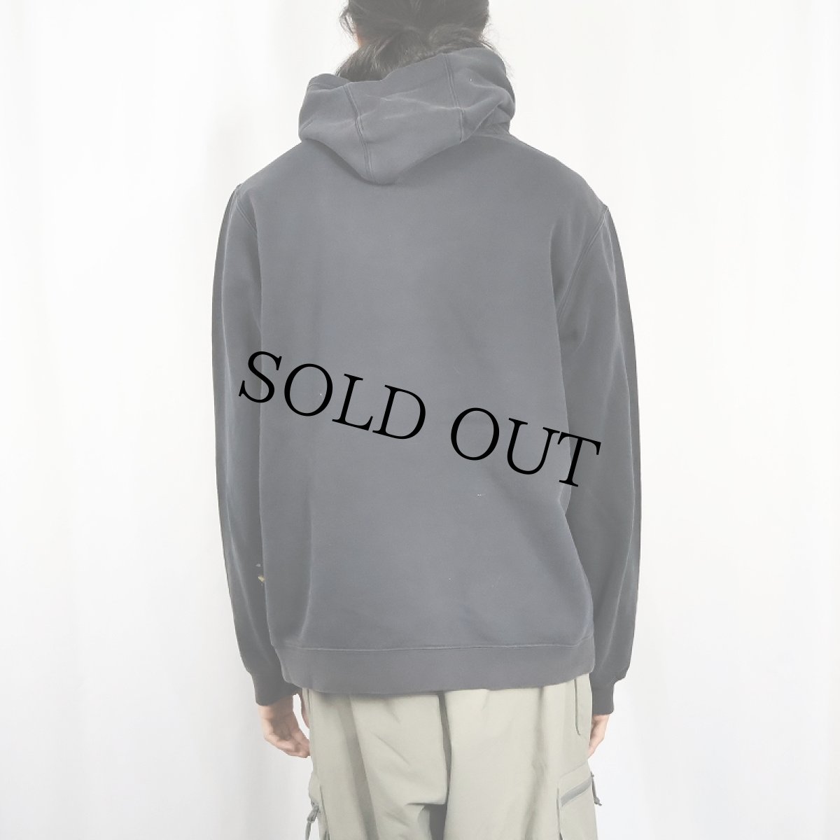 画像3: NIKE ロゴ刺繍 フェードスウェットフーディー BLACK L (3)