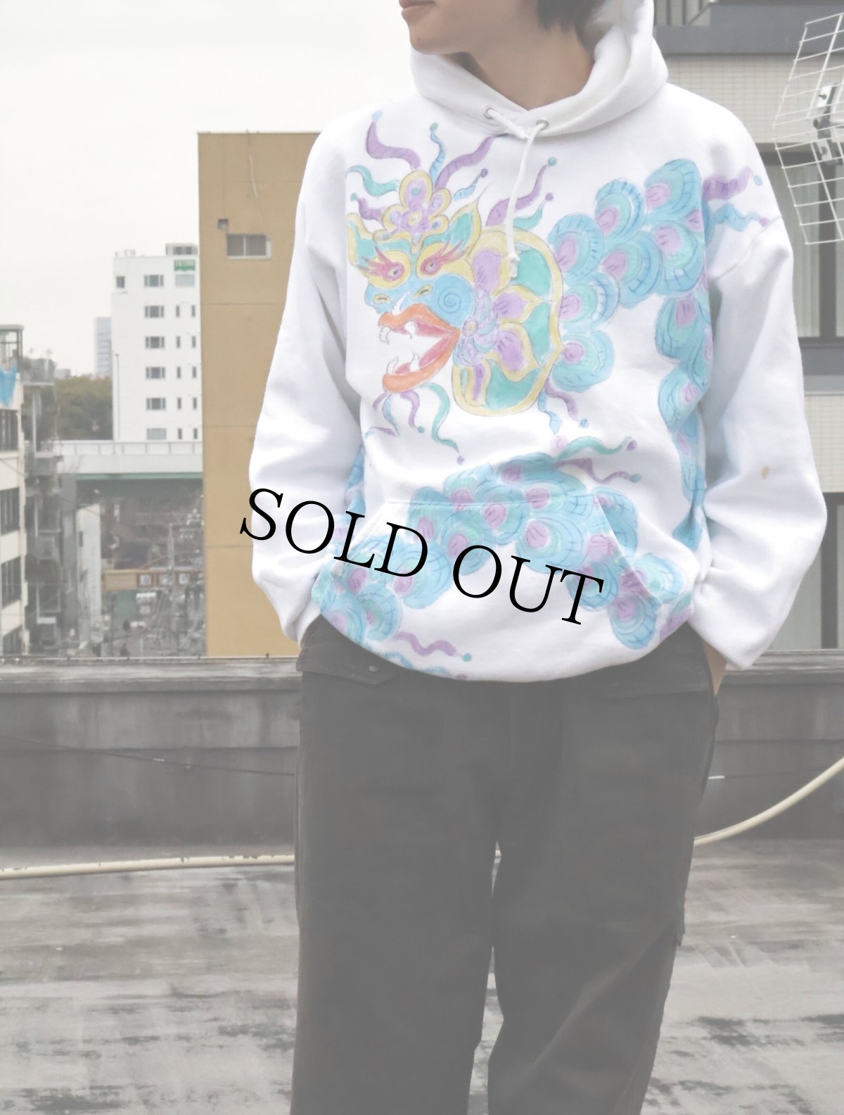 画像3: 【SALE】 90's USA製 龍 ハンドペイントスウェットフーディー L (3)
